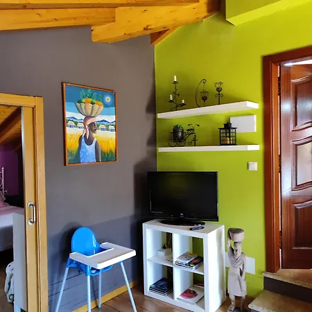 Holiday home Tranquila Casita De Invitados En Con Chimenea Vigo