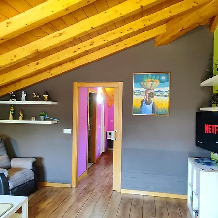 Tranquila Casita De Invitados En Con Chimenea Vigo