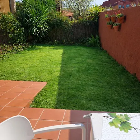 Tranquila Casita De Invitados En Con Chimenea Casa vacanze Vigo